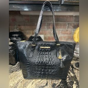 Beautiful Black Brahmin Purse with gold hardware